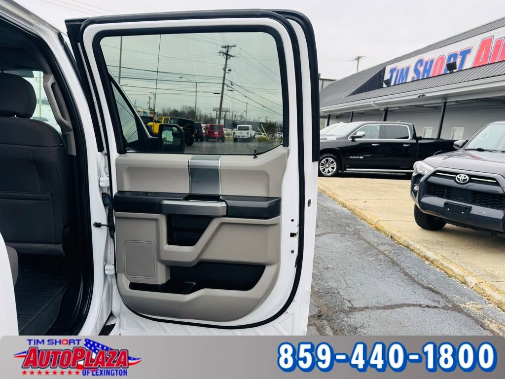 Used 2017 Ford F150 XLT w/ Equipment Group 302A Luxury image 57