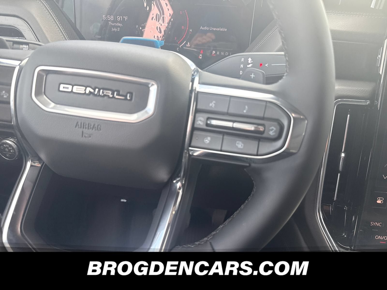 New 2026 GMC Yukon XL Denali w/ Advanced Technology Package AWD/4WD image 5