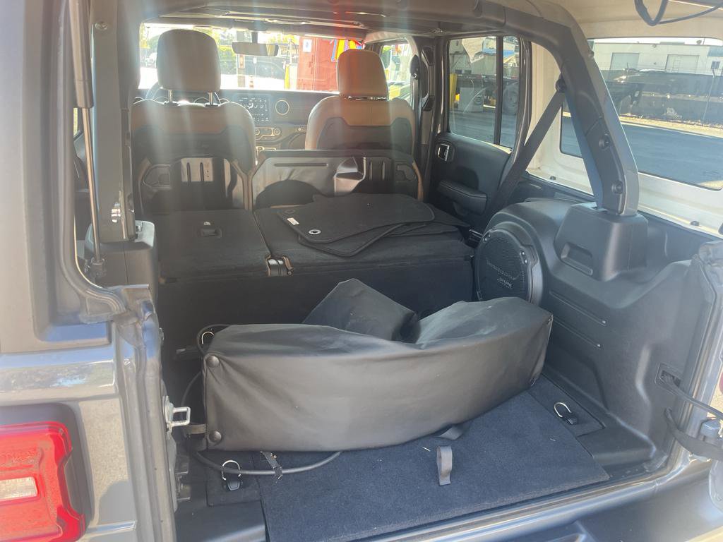 Used 2021 Jeep Wrangler Unlimited Rubicon 4xe image 18