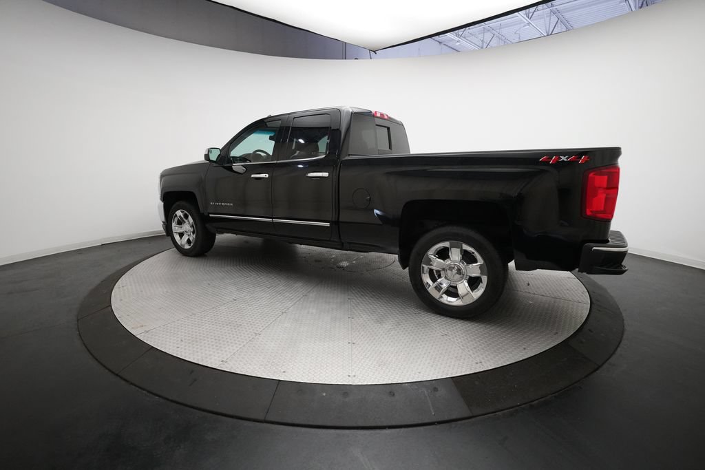 Used 2018 Chevrolet Silverado 1500 LTZ w/ Sport Package AWD/4WD image 31
