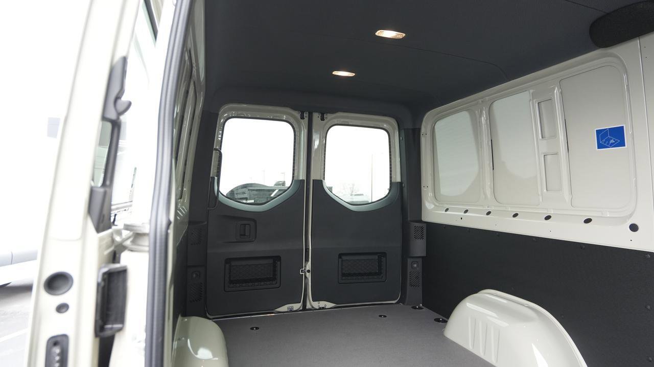 New 2026 Mercedes-Benz Sprinter 144 Cargo image 9