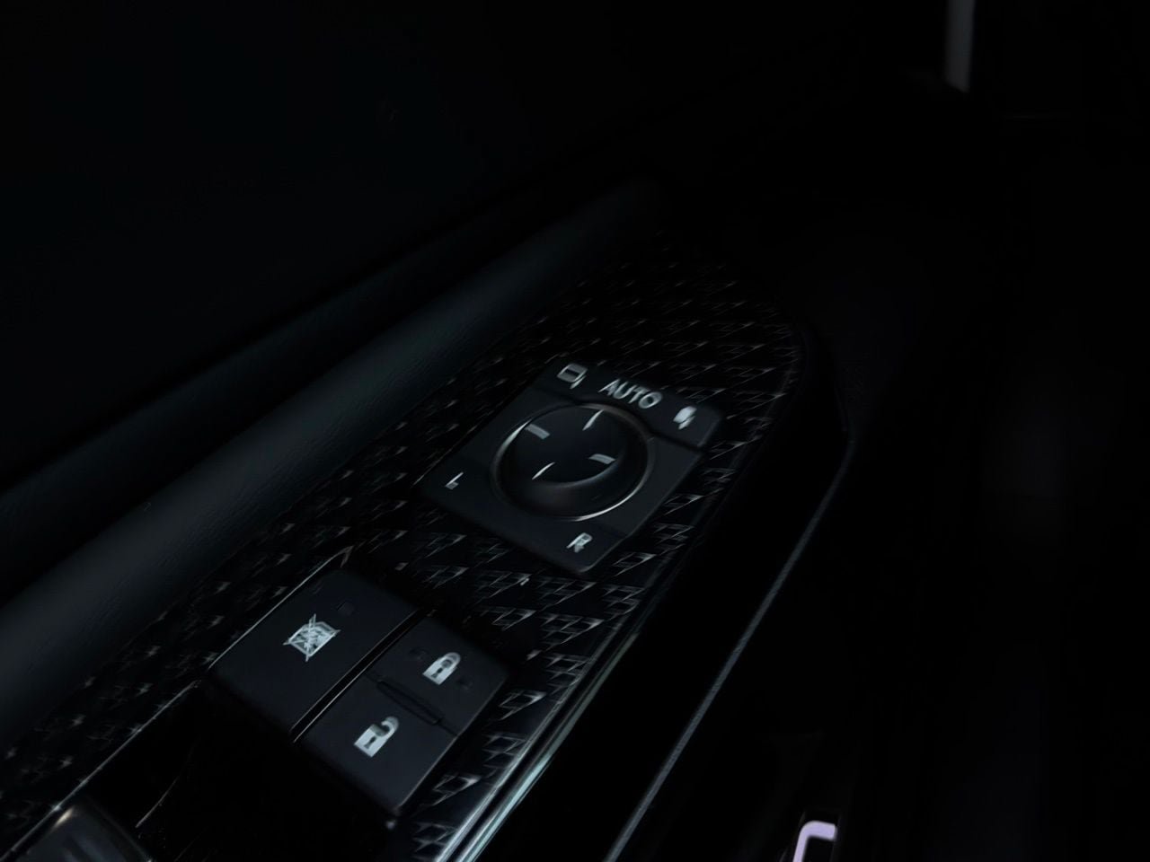 Used 2025 Lexus ES 350 F Sport FWD image 26