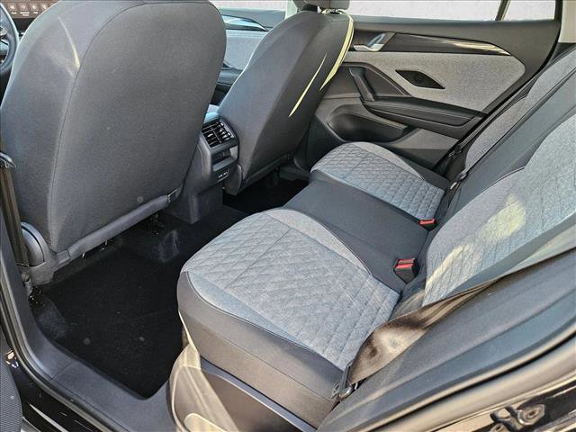 Used 2025 Volkswagen Tiguan S image 16