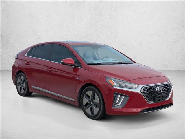 Used 2020 Hyundai Ioniq SEL image 3