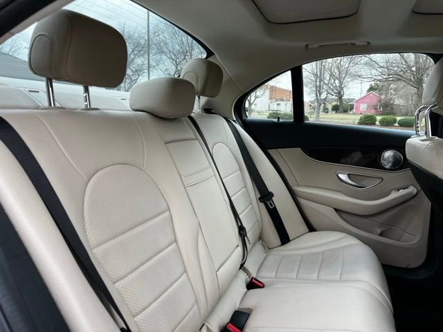 Used 2018 Mercedes-Benz C 300 4MATIC Sedan image 19