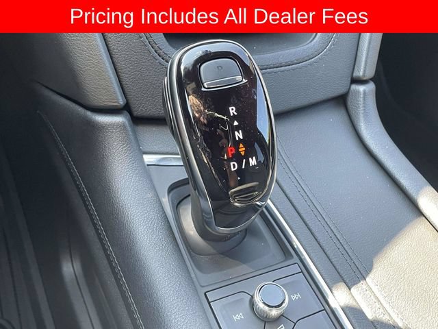 Used 2025 Cadillac XT5 Sportv w/ Technology Package AWD/4WD image 30