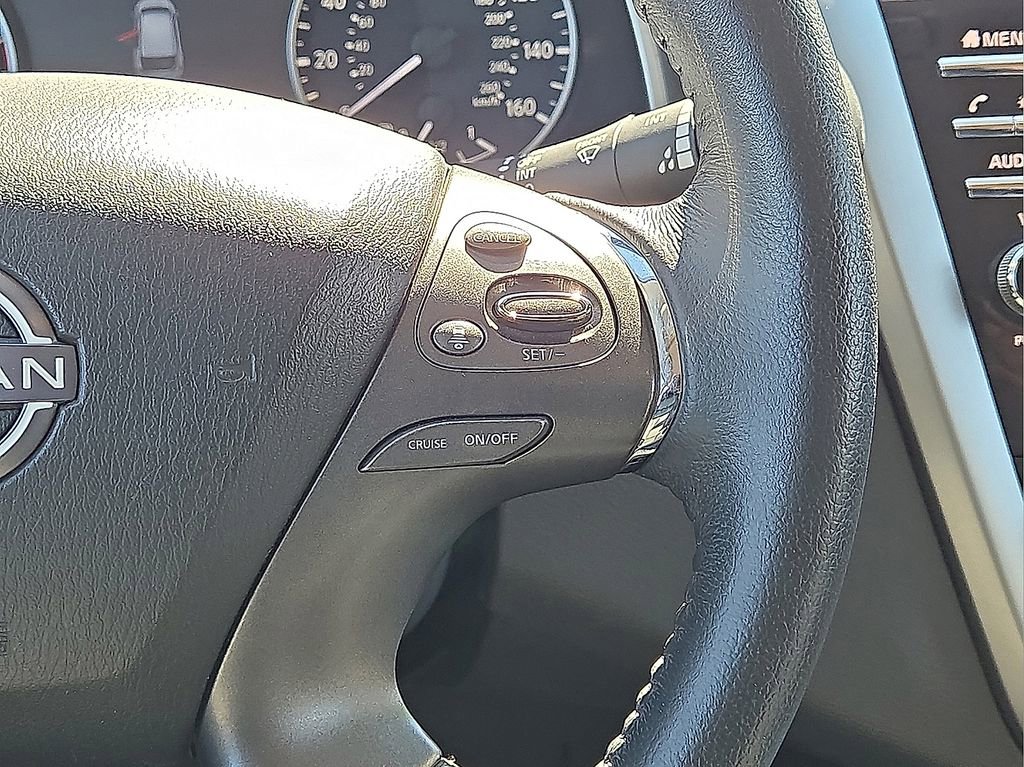 Used 2023 Nissan Murano SV image 21