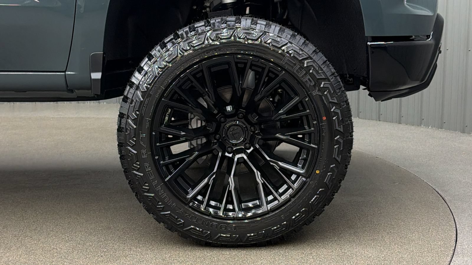 Used 2026 Chevrolet Silverado 1500 LT Trail Boss w/ LT Trail Boss Premium Package AWD/4WD image 8