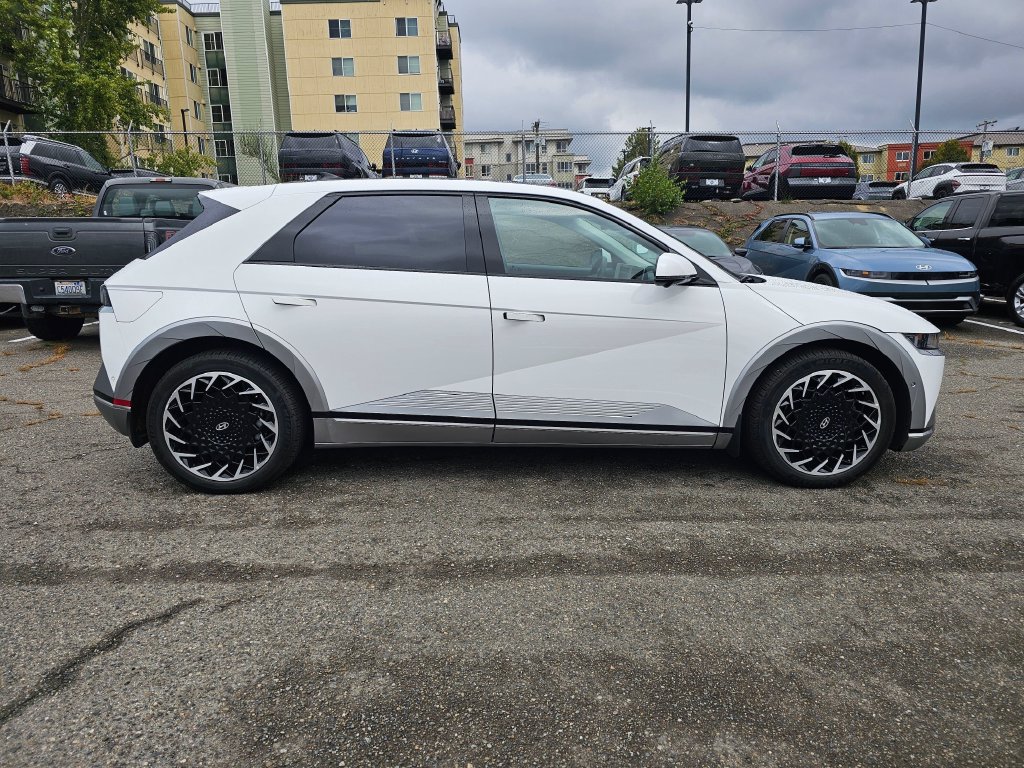 Used 2023 Hyundai Ioniq 5 Limited w/ Cargo Package AWD/4WD image 8