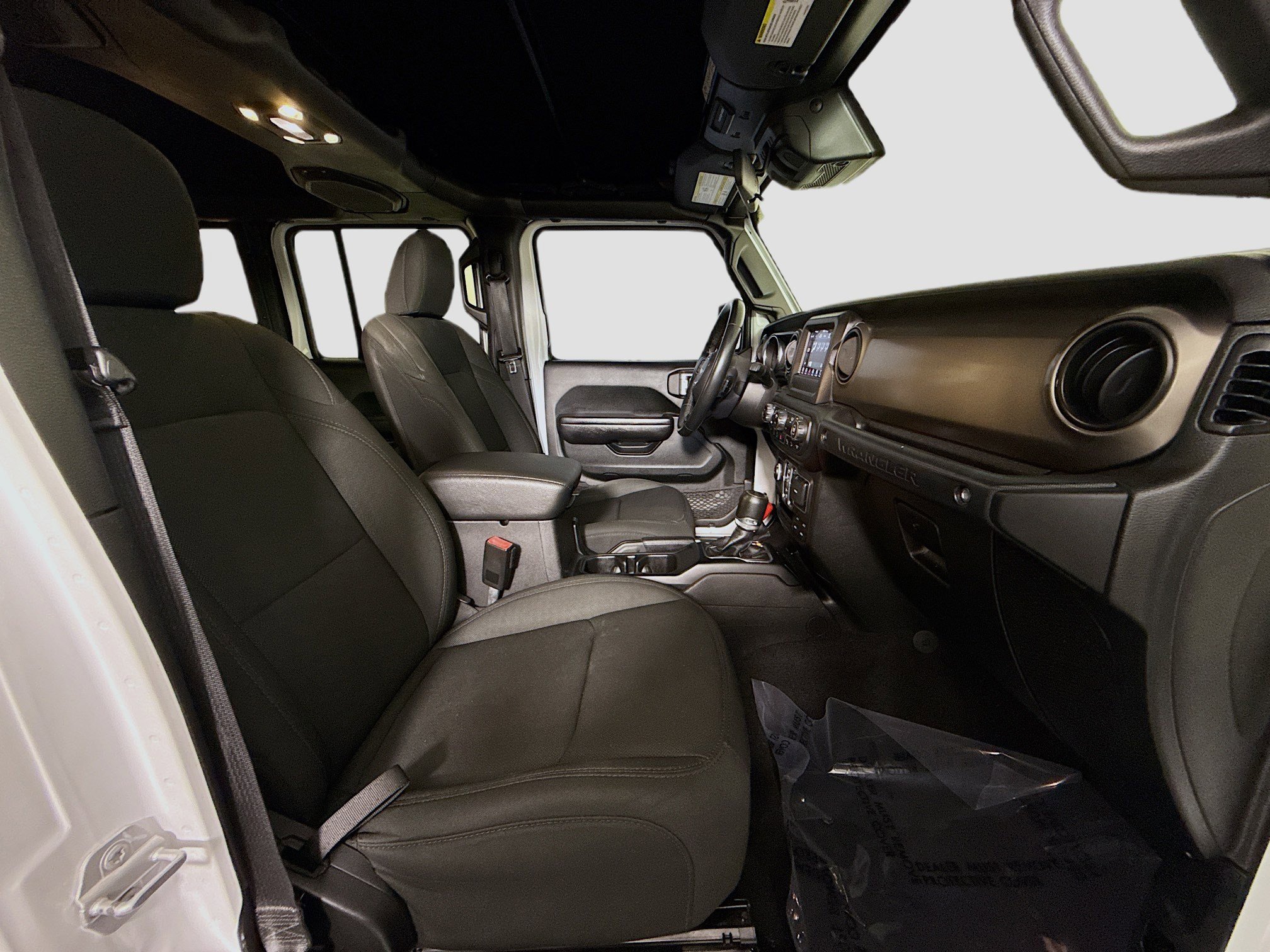 Used 2021 Jeep Wrangler Unlimited Sport image 29