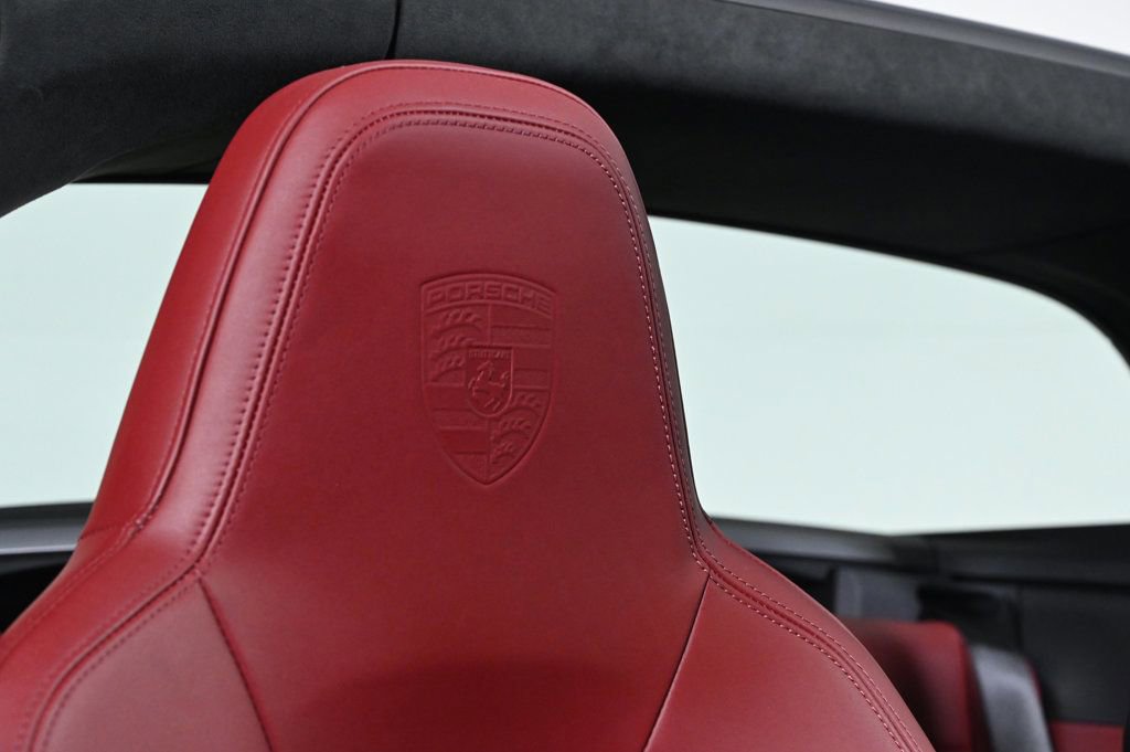 Used 2022 Porsche 911 Targa 4S image 21