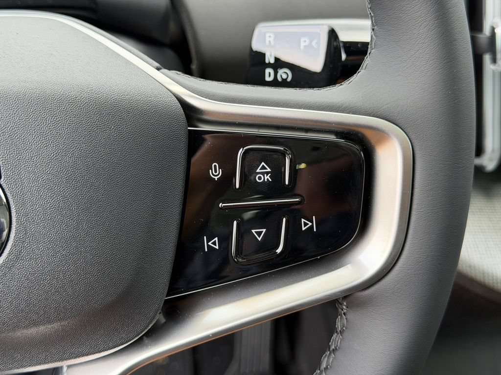 New 2026 Volvo EX30 Cross Country Ultra AWD/4WD image 18