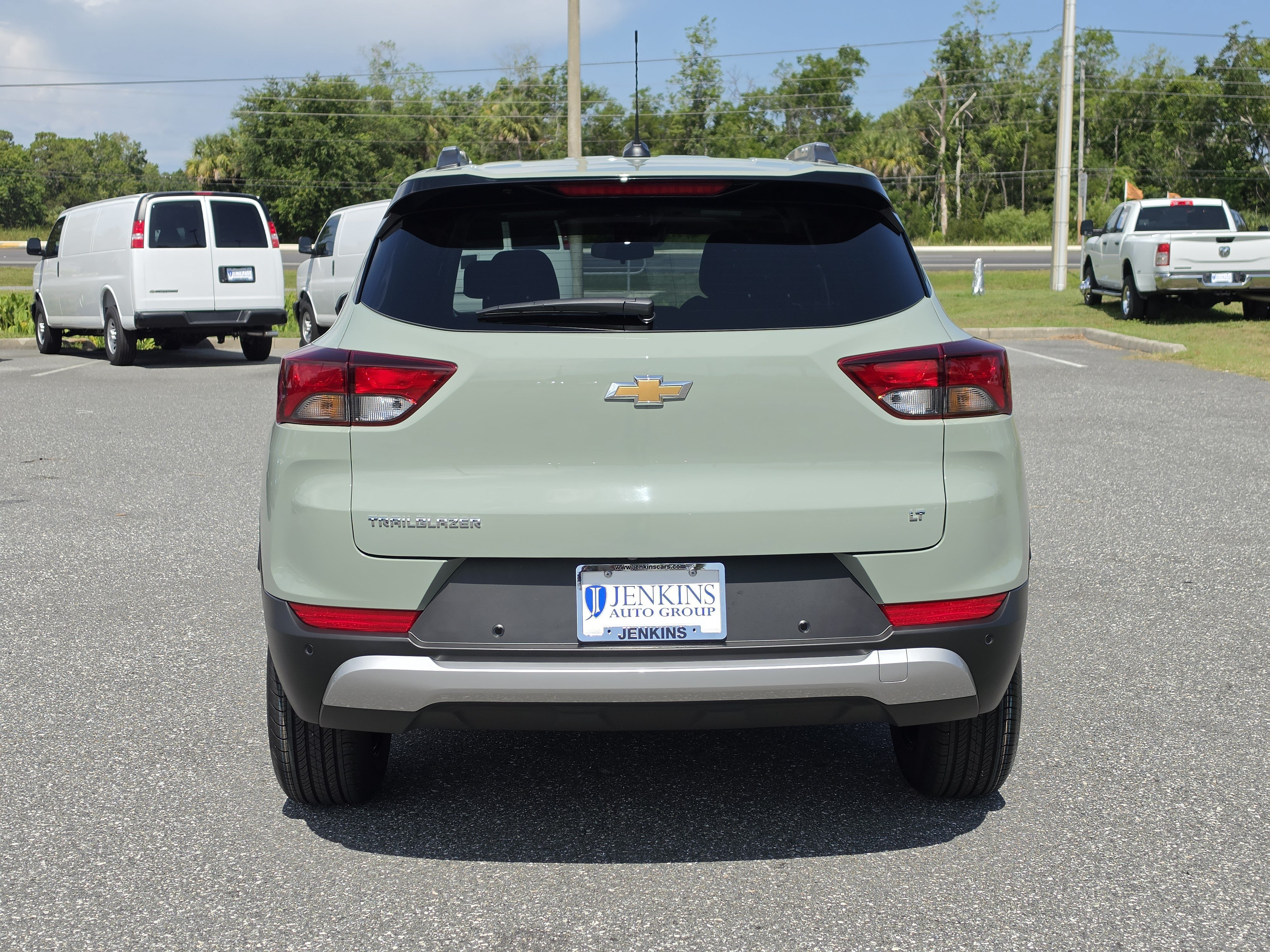 New 2026 Chevrolet TrailBlazer LT w/ LT Cold Weather Package FWD image 6