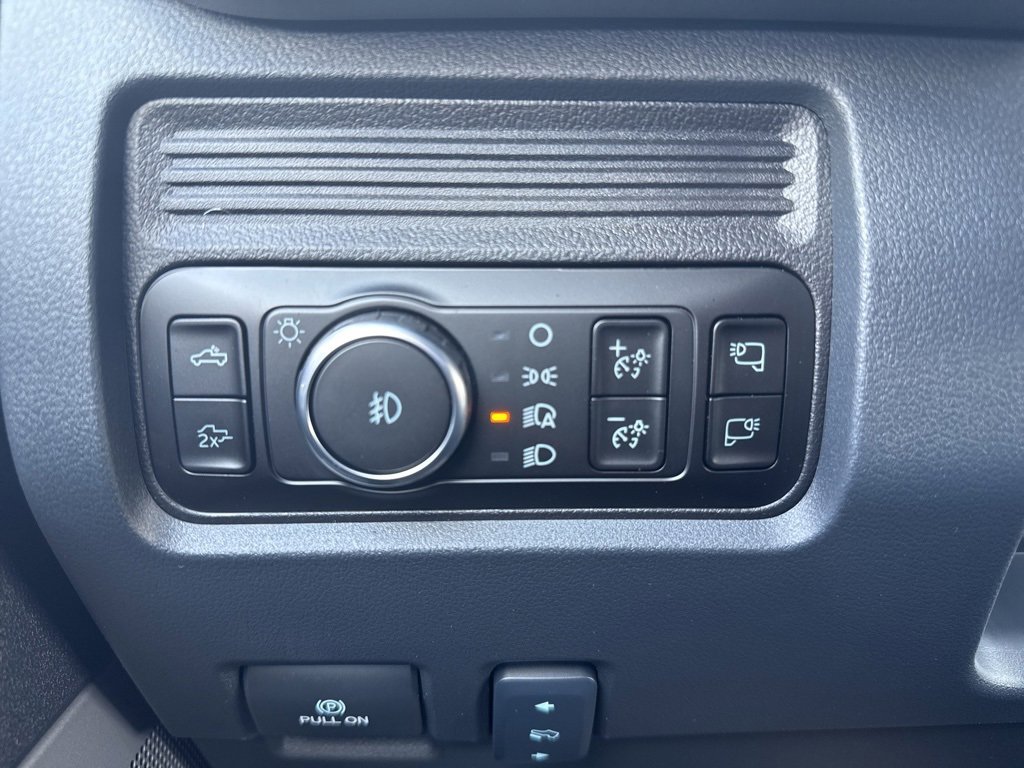 New 2026 Ford F350 Lariat image 19