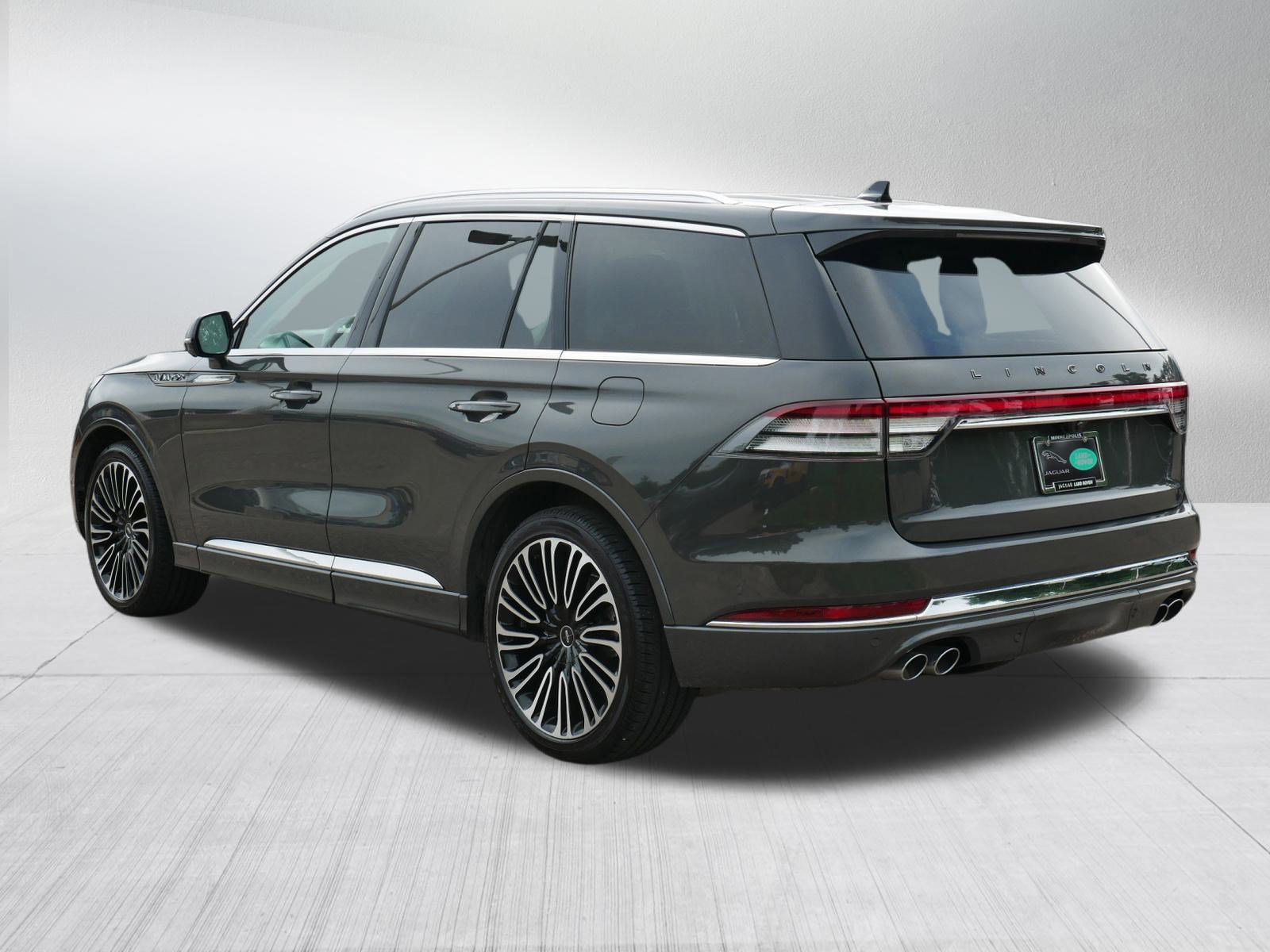 Used 2023 Lincoln Aviator Black Label w/ Dynamic Handling Package image 7
