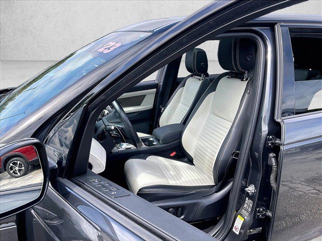 Used 2023 Land Rover Discovery Sport SE R-Dynamic AWD/4WD image 26