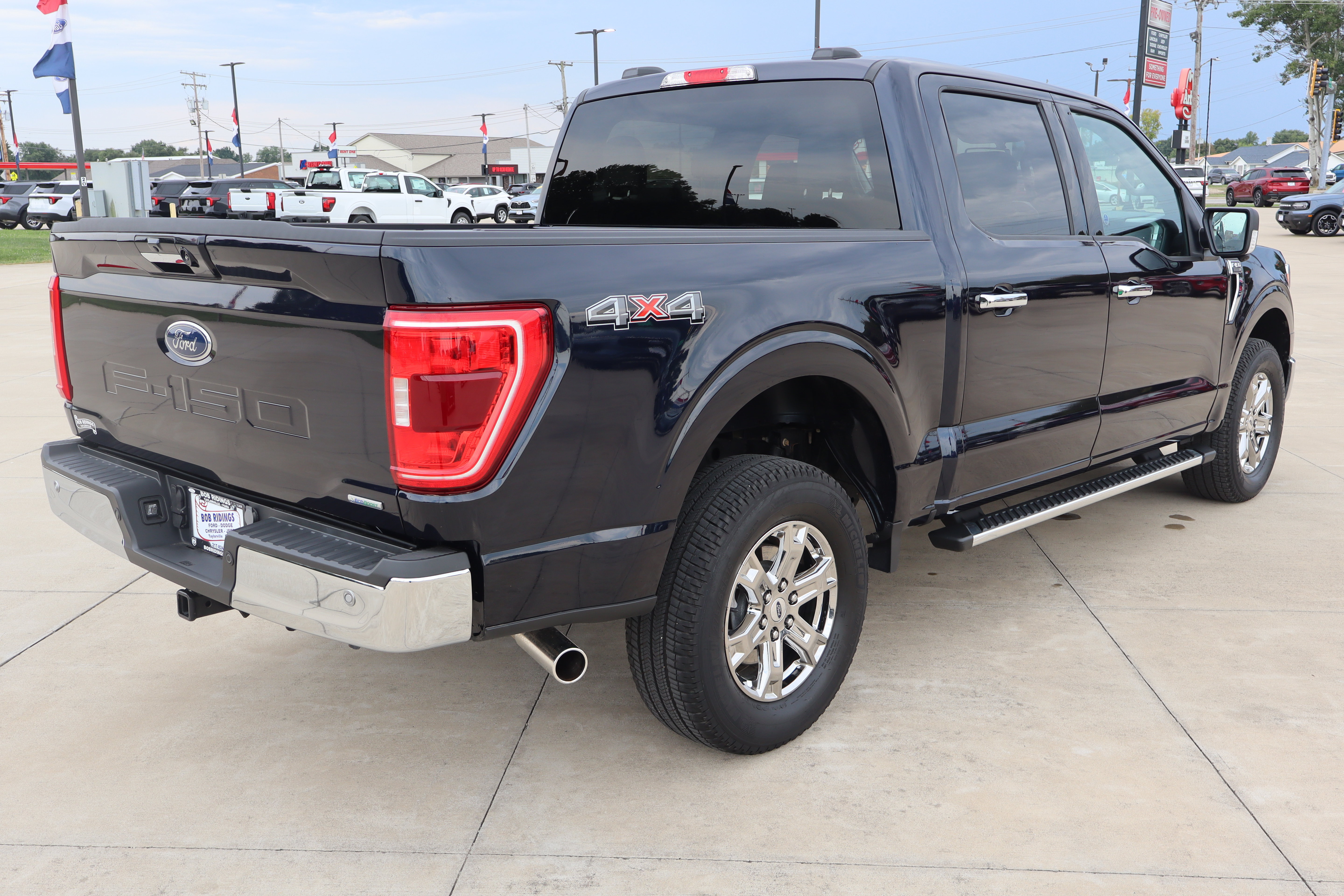 Used 2023 Ford F150 XLT w/ Equipment Group 302A High AWD/4WD image 6