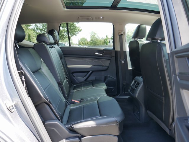 Used 2022 Volkswagen Atlas SEL image 16