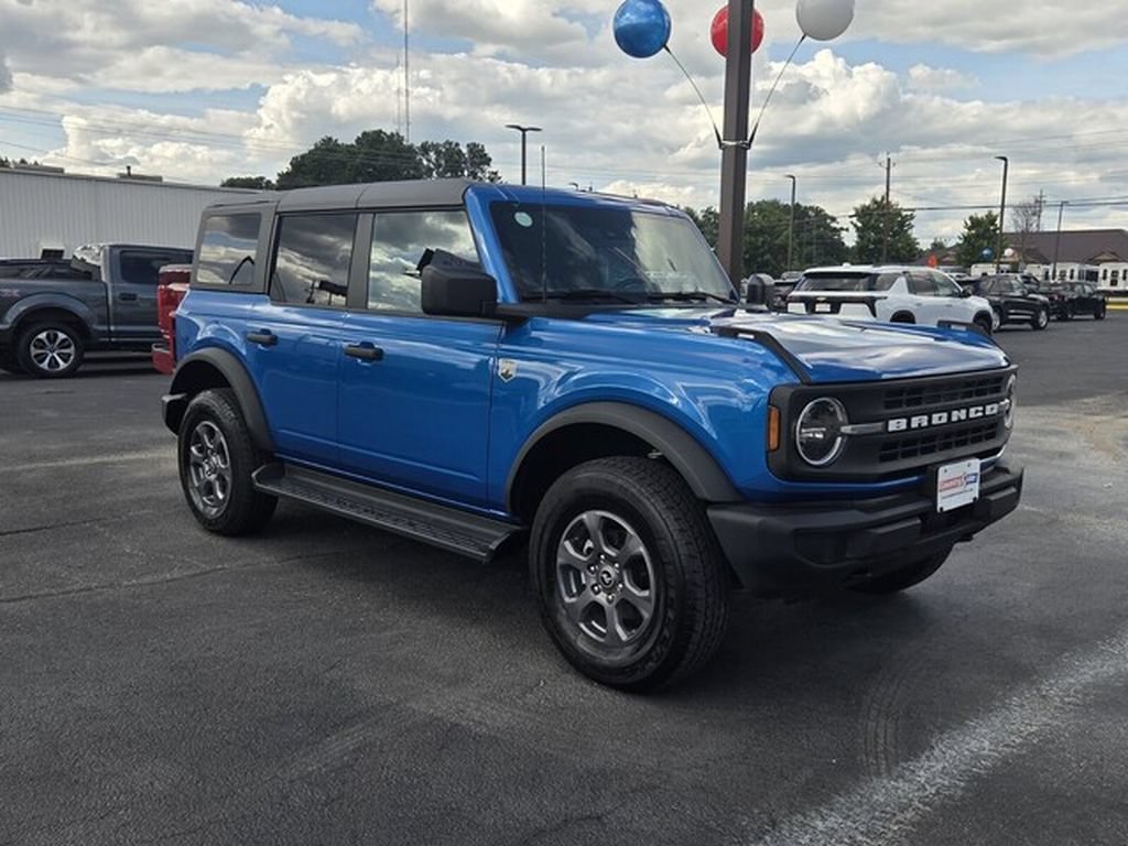 Used 2025 Ford Bronco Big Bend AWD/4WD image 2