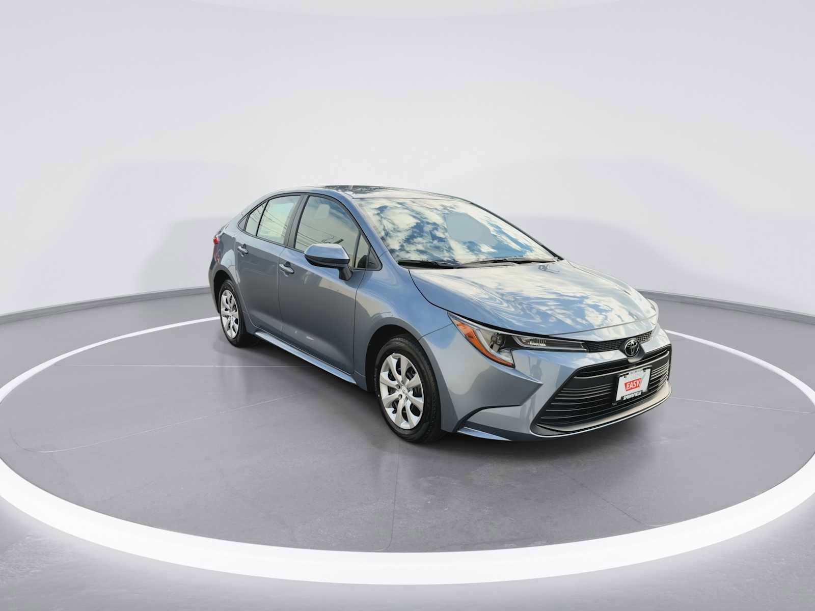 New 2026 Toyota Corolla LE image 2