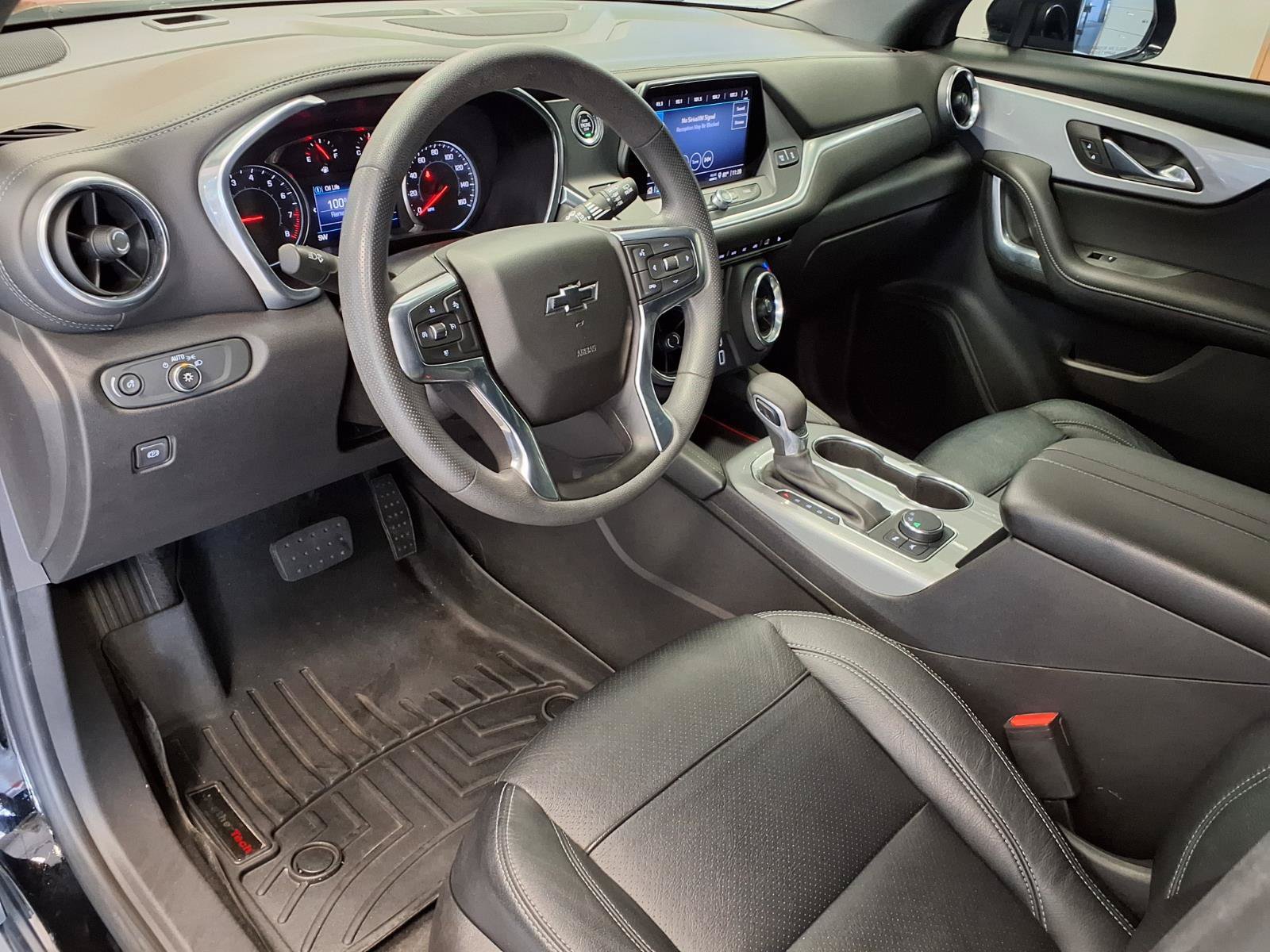 Used 2021 Chevrolet Blazer LT FWD image 18