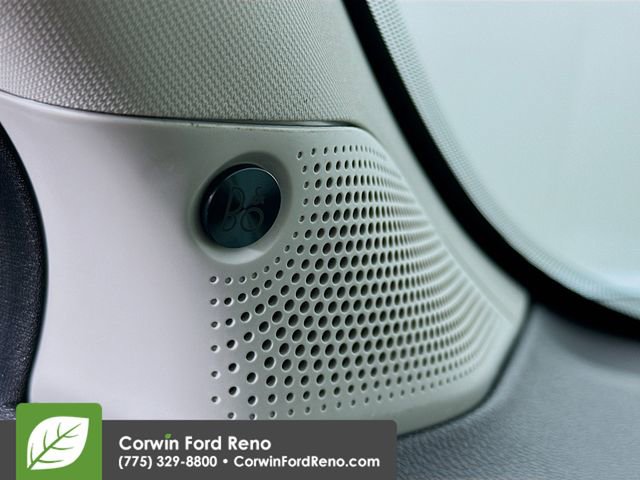 New 2025 Ford Ranger Lariat w/ Black Appearance Package image 21