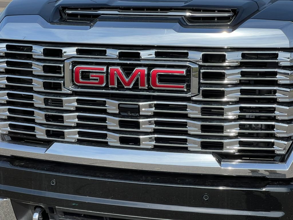 New 2026 GMC Sierra 2500 Denali w/ Denali Reserve Package AWD/4WD image 44