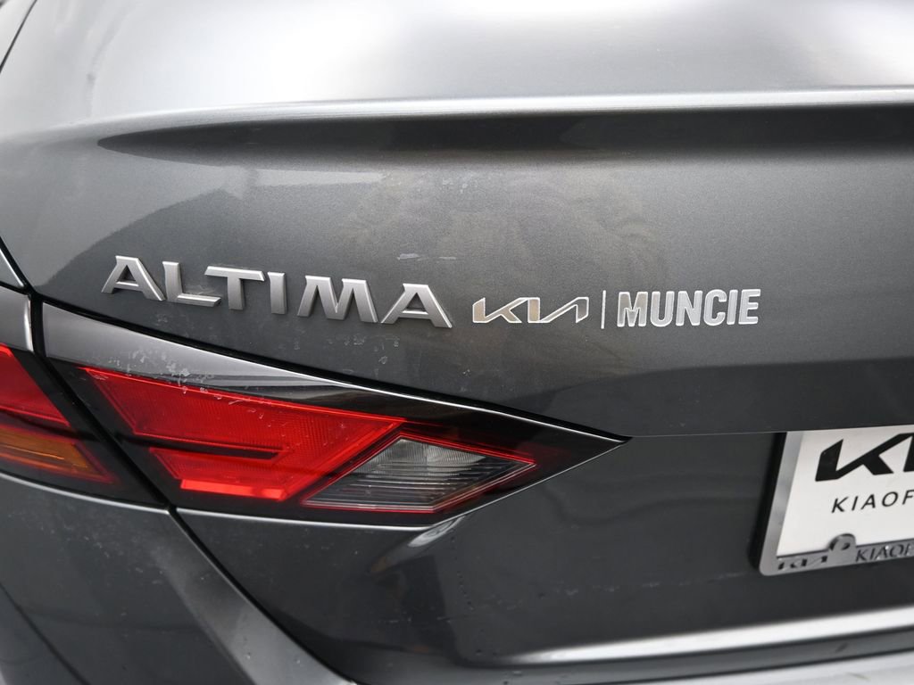 Used 2024 Nissan Altima 2.5 SR image 10