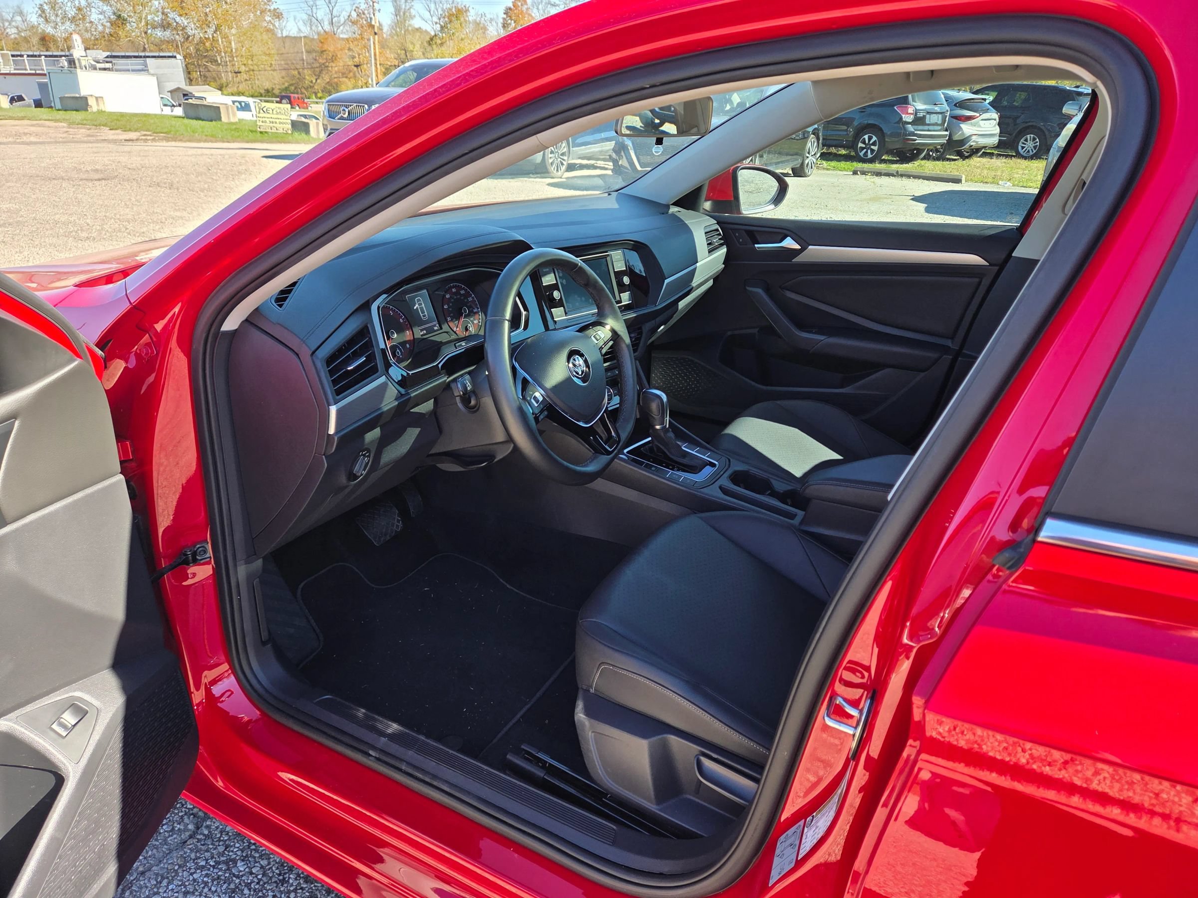 Used 2019 Volkswagen Jetta SE FWD image 11