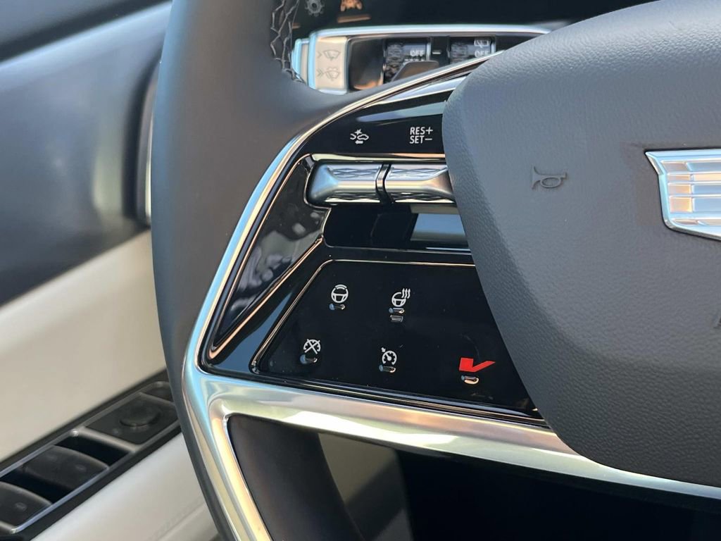 New 2026 Cadillac Vistiq Luxury image 27