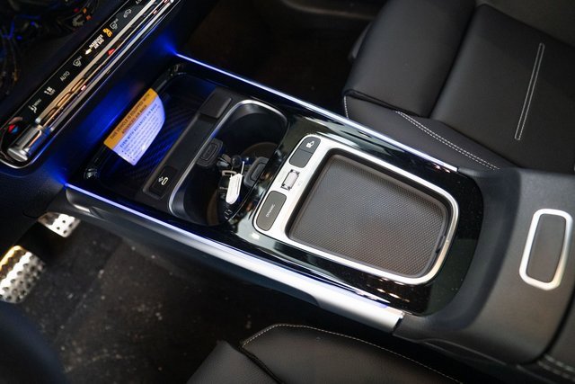 New 2026 Mercedes-Benz GLB 35 AMG 4MATIC image 23