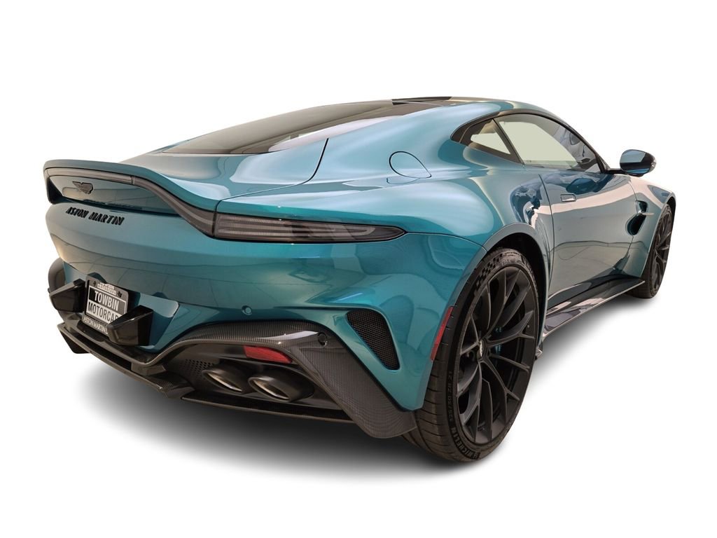 New 2025 Aston Martin V8 Vantage Coupe RWD image 8