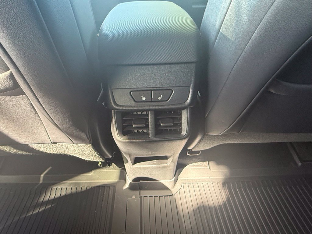 New 2027 Chevrolet Equinox RS w/ Safety and Technology Package AWD/4WD image 21
