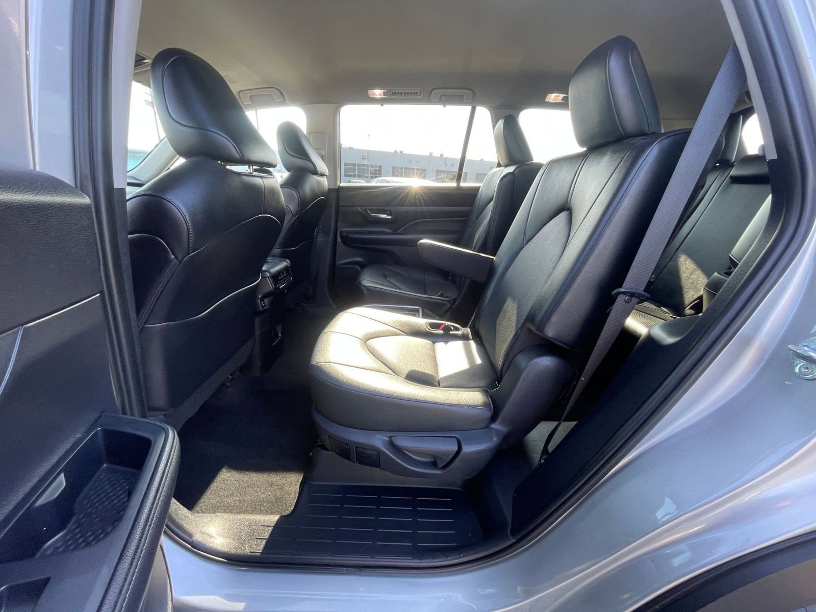 Used 2025 Toyota Grand Highlander FWD image 25