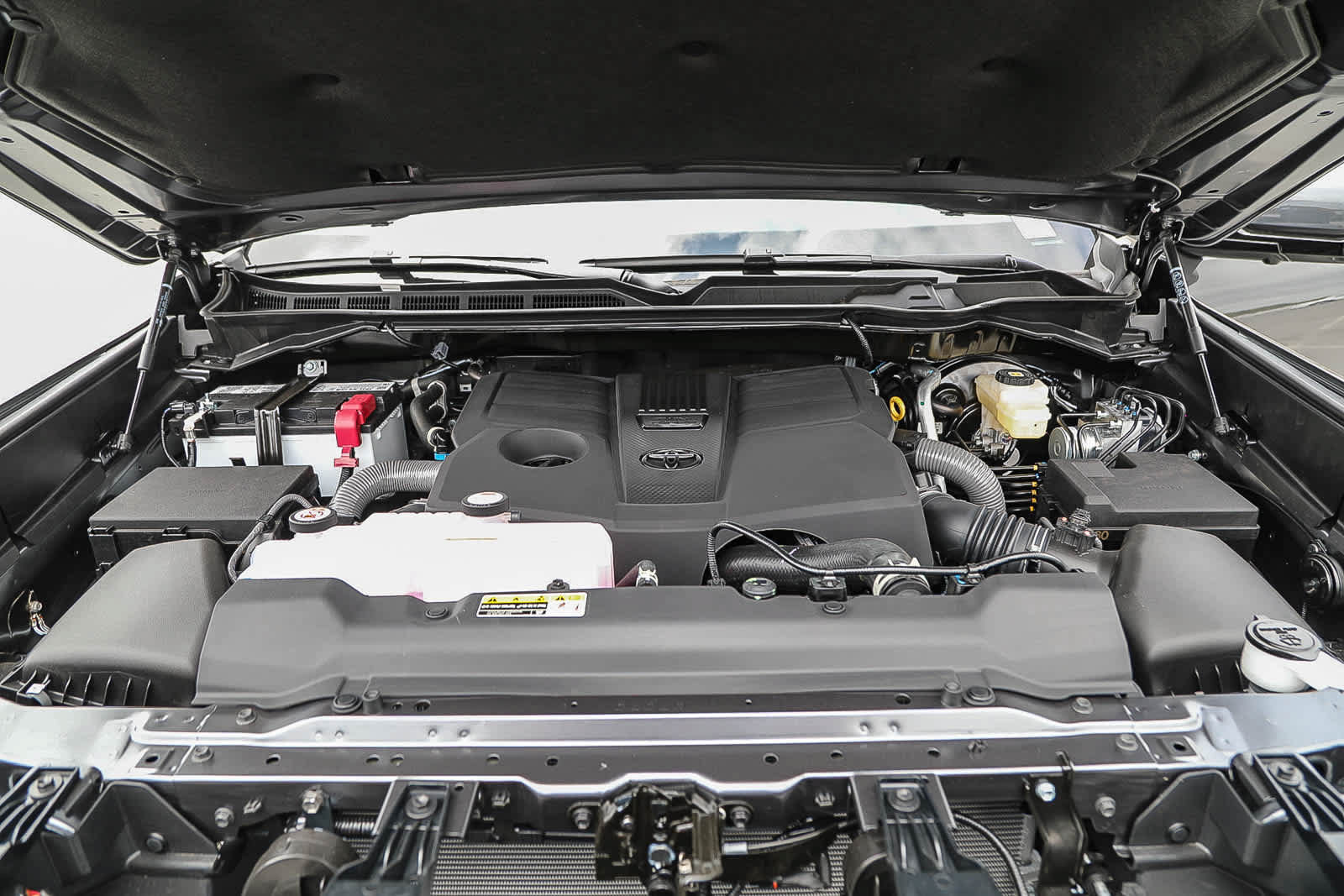 New 2026 Toyota Tundra Platinum AWD/4WD image 13