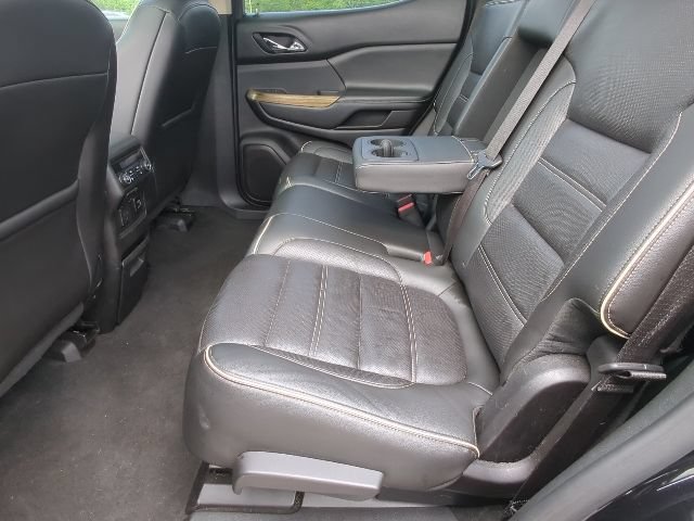 Used 2018 GMC Acadia Denali w/ Technology Package AWD/4WD image 25