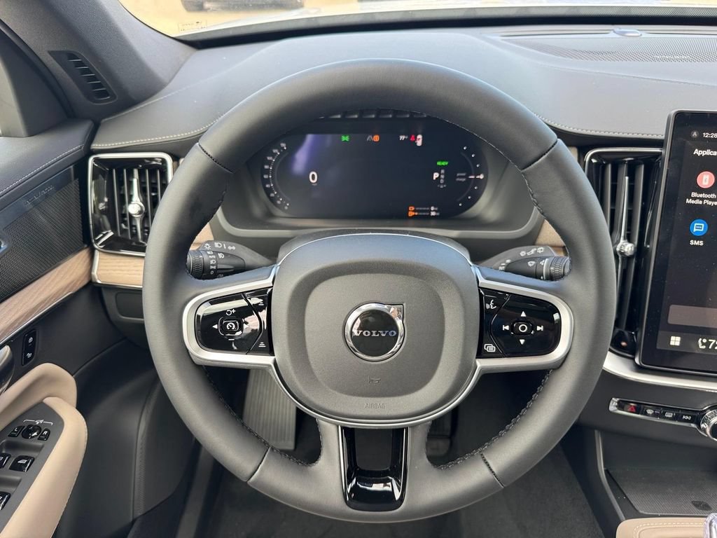 New 2026 Volvo XC90 T8 Plus w/ Protection Package AWD/4WD image 10