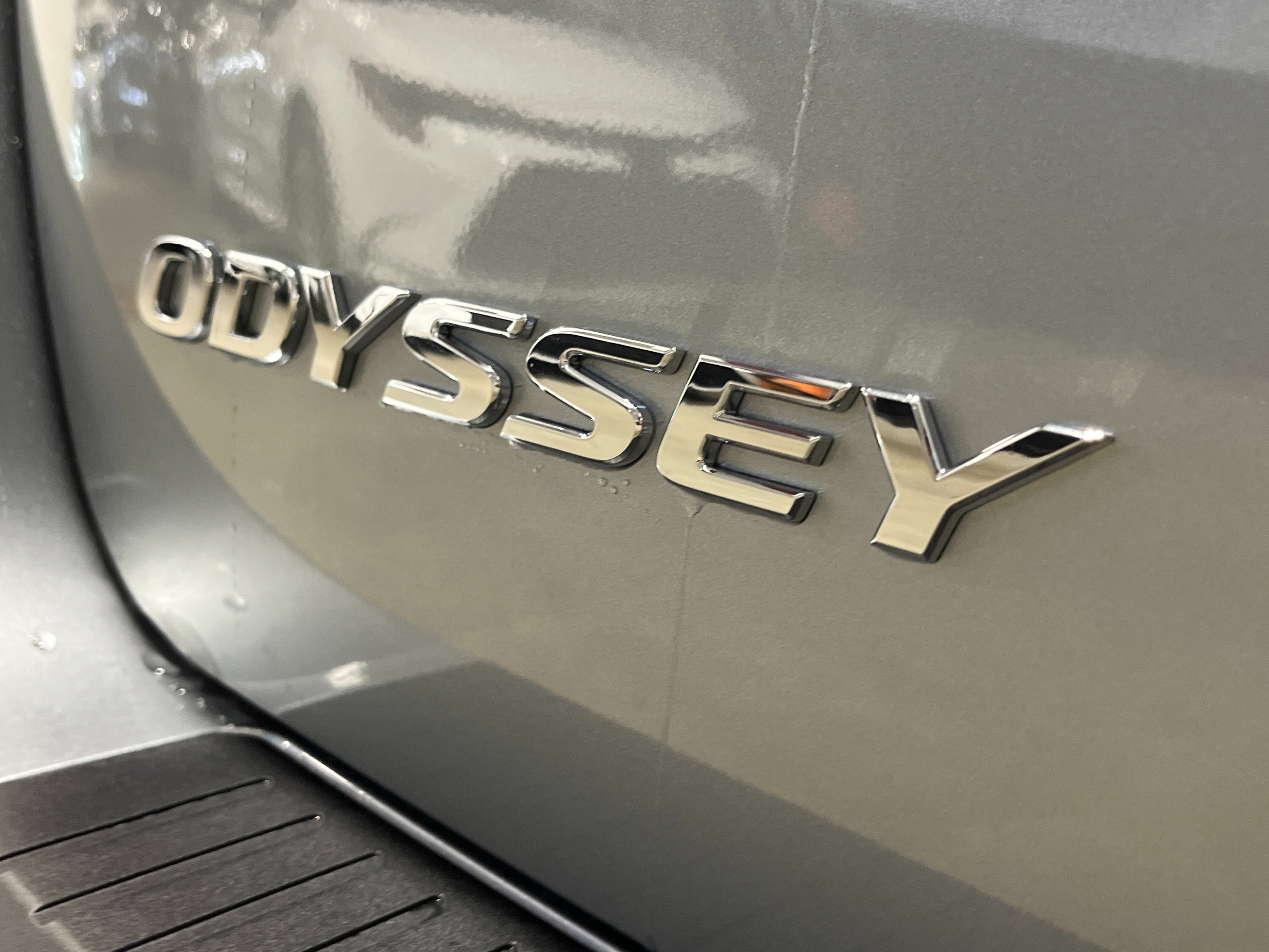 New 2027 Honda Odyssey EX-L image 7