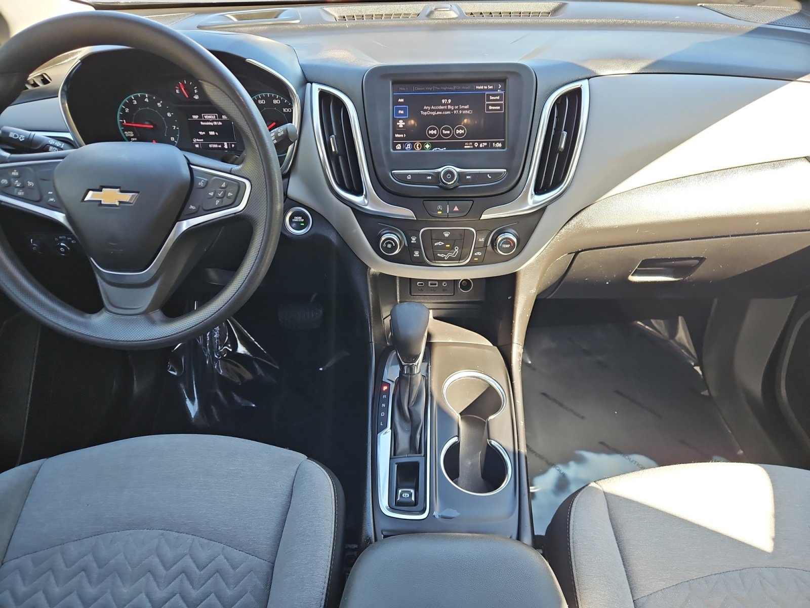 Used 2022 Chevrolet Equinox LS AWD/4WD image 11