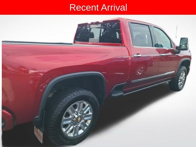 Used 2024 Chevrolet Silverado 3500 High Country w/ Technology Package image 8