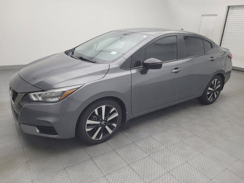 Used 2022 Nissan Versa SR w/ Convenience Package FWD image 2