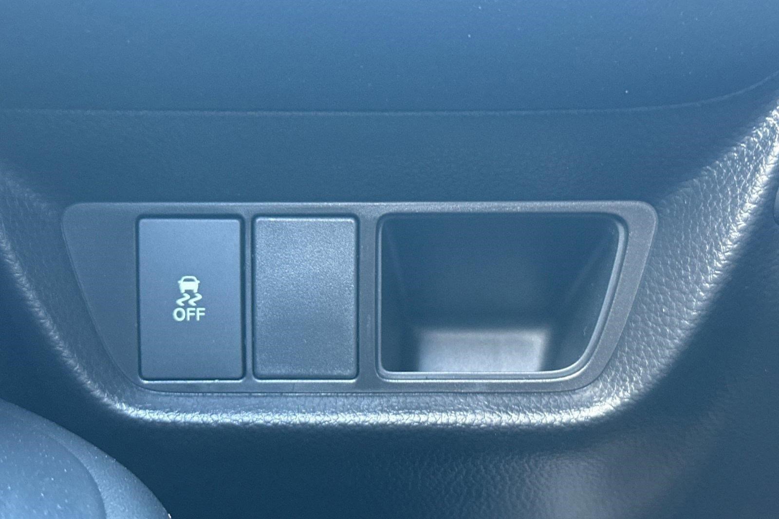 New 2026 Honda HR-V Sport image 30
