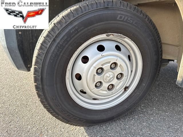 Used 2023 RAM ProMaster 2500 FWD image 3