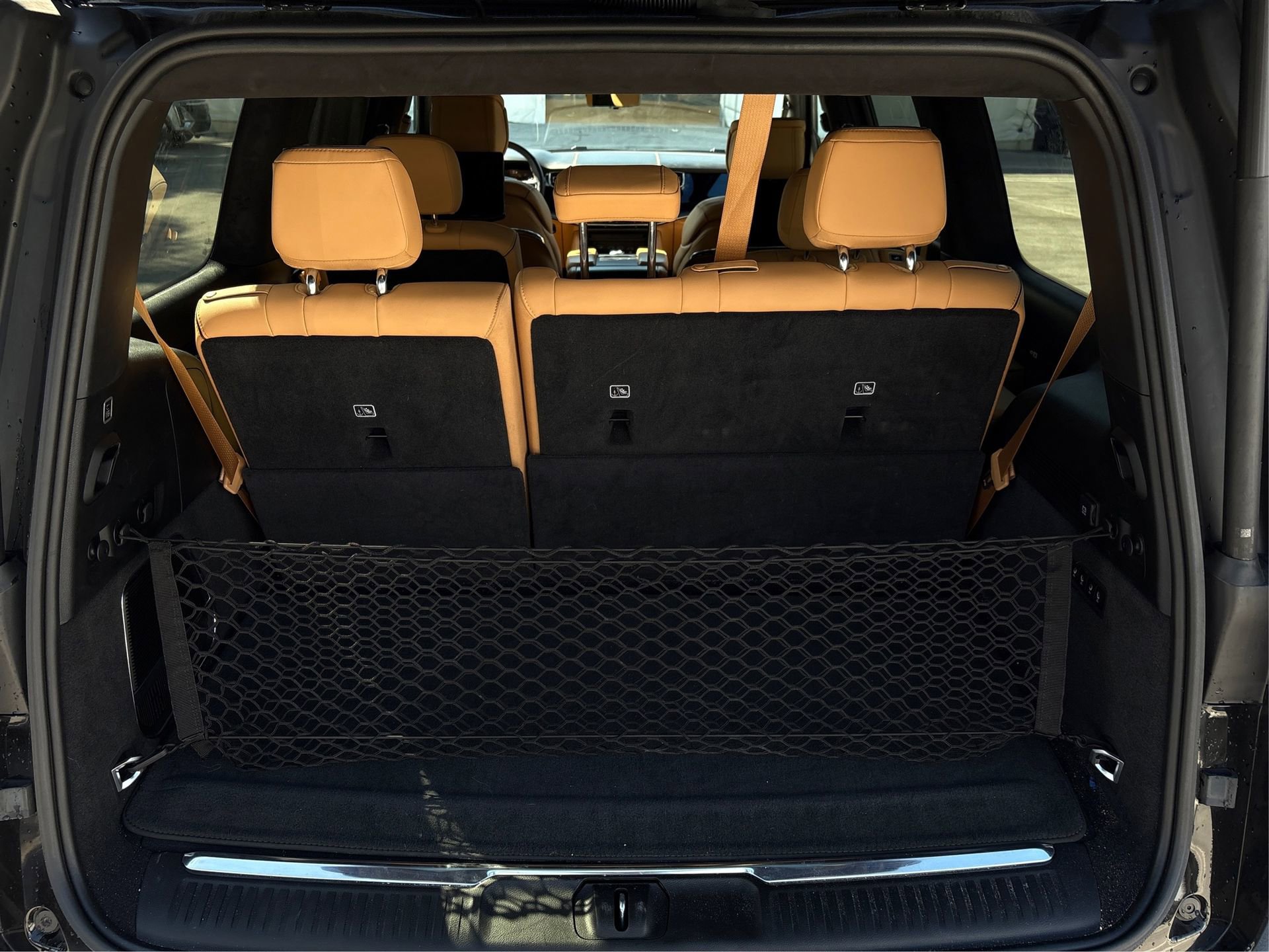 Used 2024 Jeep Grand Wagoneer Series III w/ Rear Seat Video Group 1 image 11