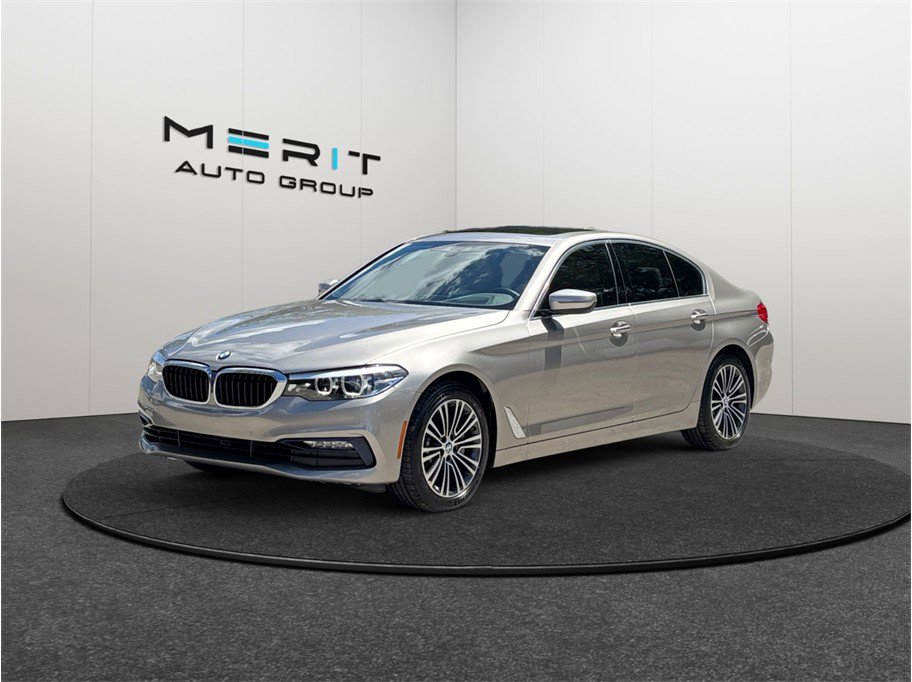 Used 2017 BMW 530i xDrive AWD/4WD image 4