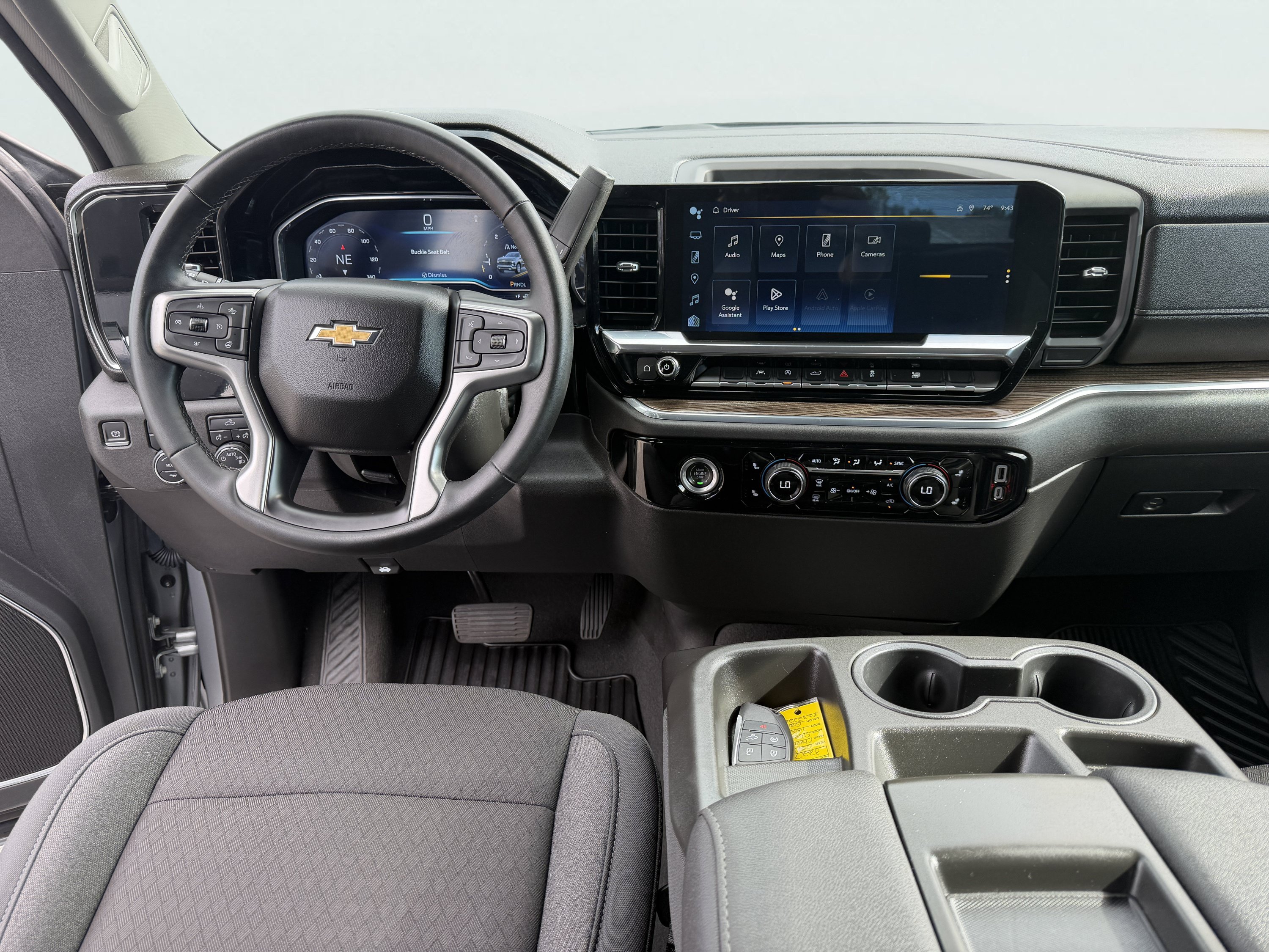 Used 2023 Chevrolet Silverado 1500 LT AWD/4WD image 10