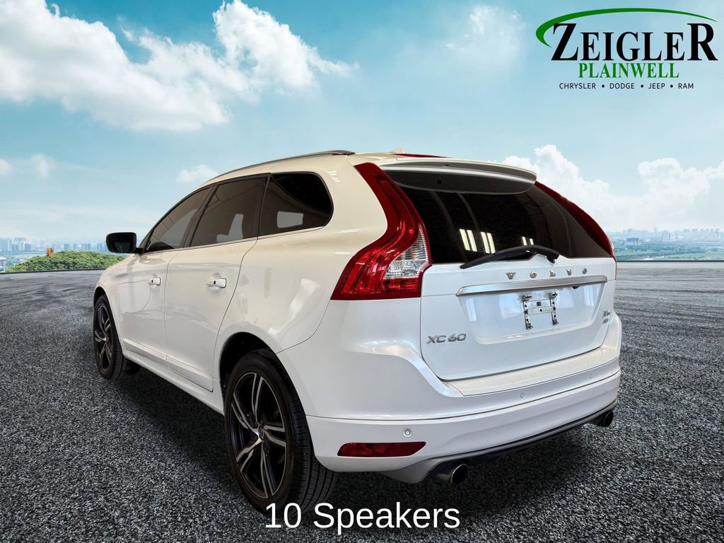 Used 2017 Volvo XC60 T6 R-Design w/ Protection Package image 4