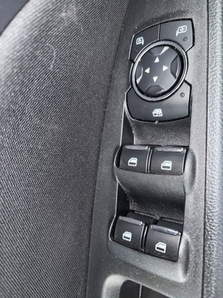 Used 2019 Ford Fusion SE image 23