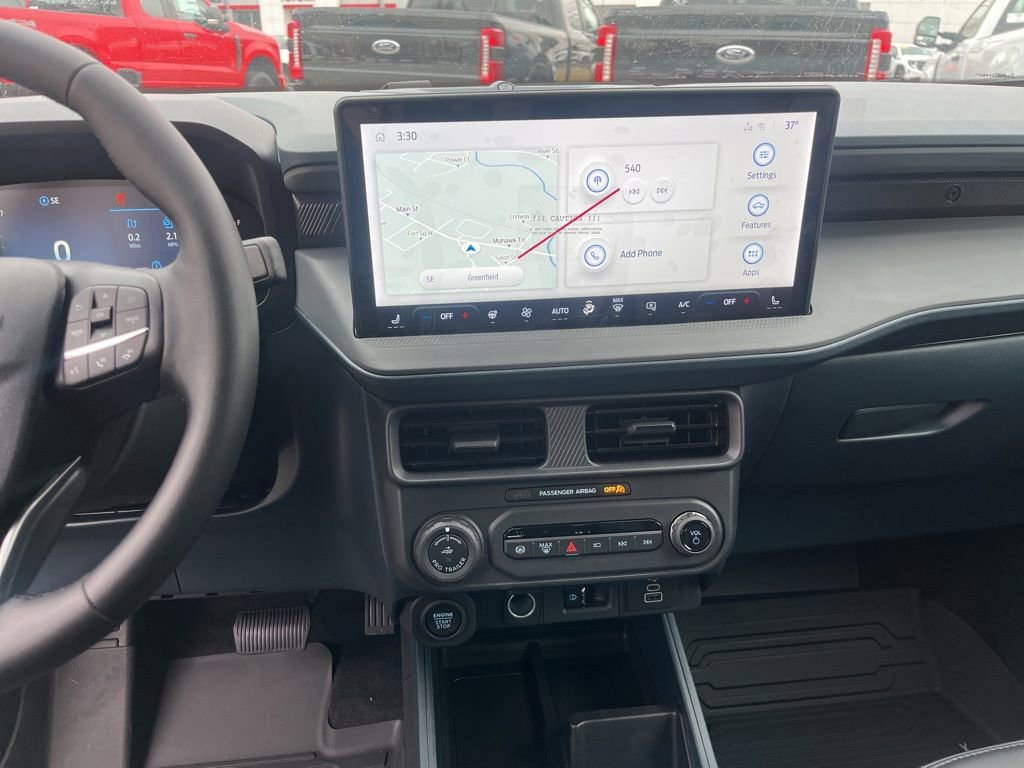 New 2026 Ford Maverick Lariat w/ Black Appearance Package image 10