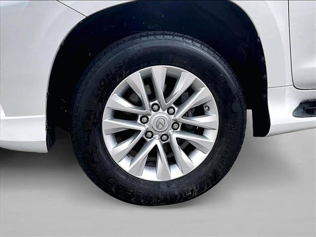 Used 2022 Lexus GX 460 Premium w/ Premium Package AWD/4WD image 10